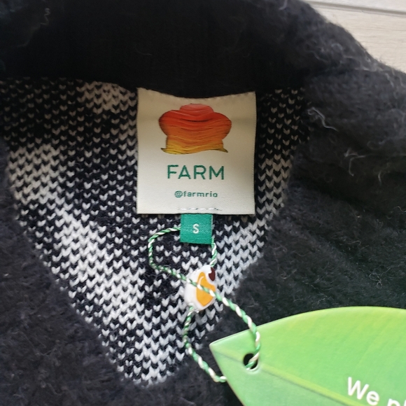 Farm Rio Sweater - Picture 6 of 9